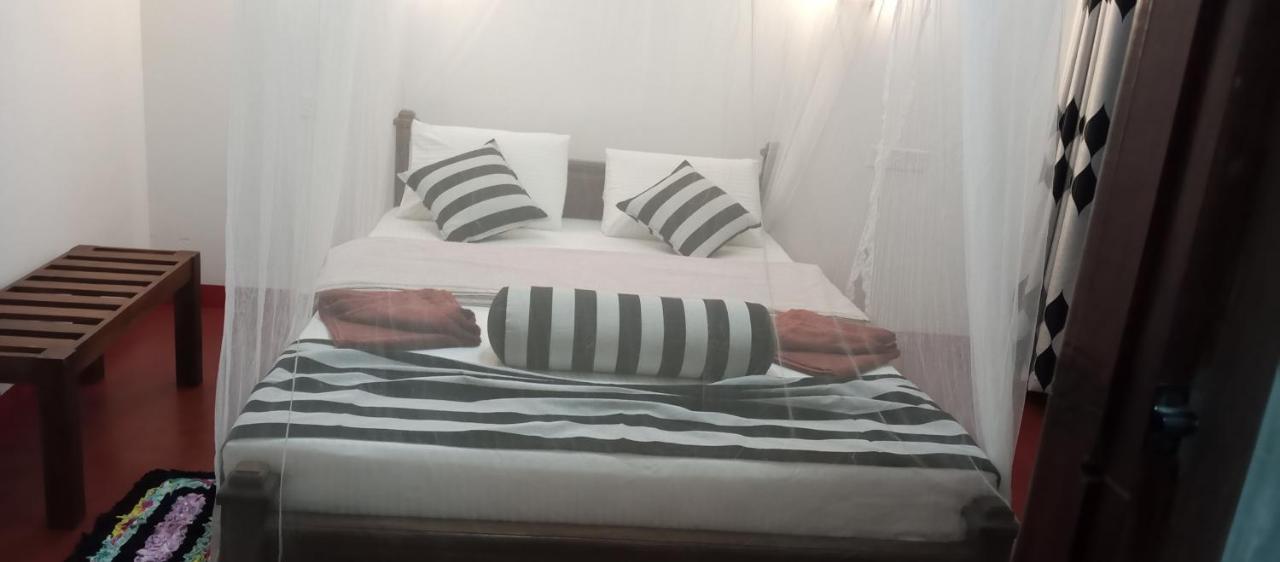 Nethanya Homestay Ella Exteriör bild